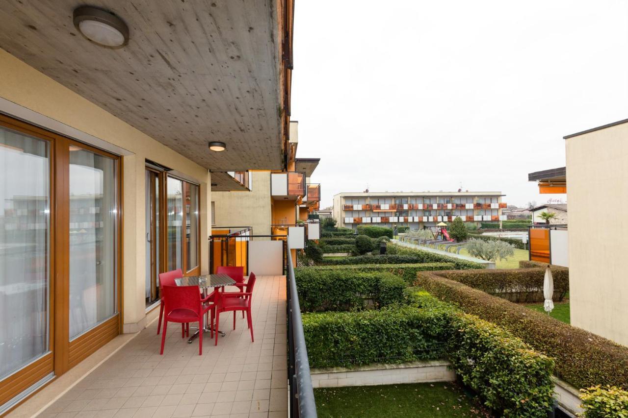 Appartamento Atlantis Sirmione Exterior foto